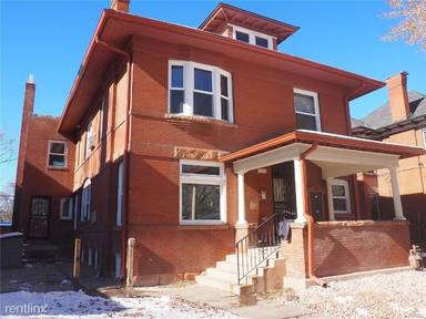 Main picture of 211 N Sherman St