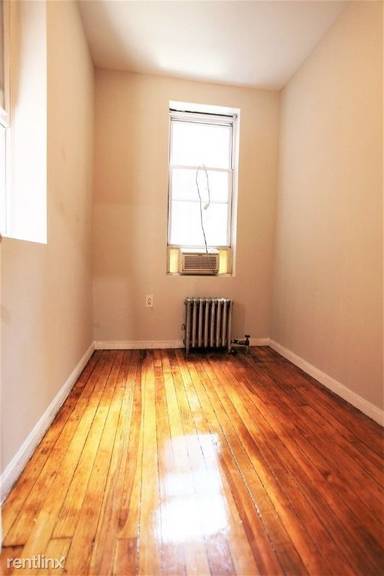 Main picture of 34 Saint Marks Pl