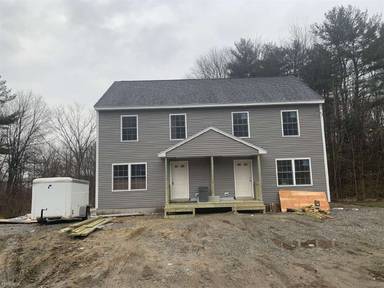 Main picture of 270 Forest St