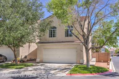 Main picture of 5605 Ness Ave