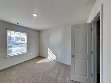 Main picture of 1205 Fendt Dr