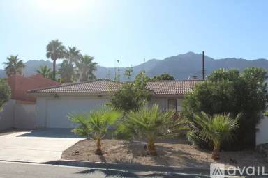 Main picture of 54865 Avenida Diaz