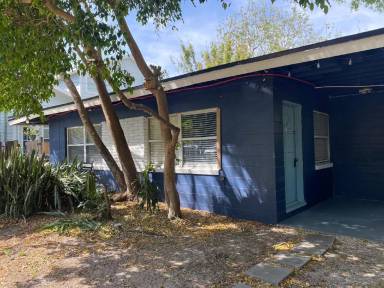 Main picture of 1527 George St