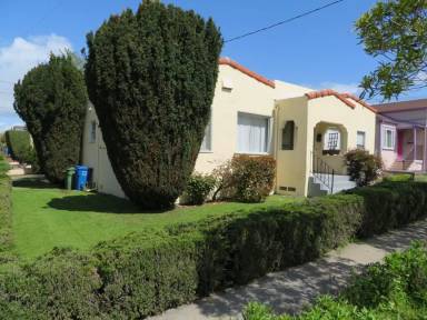 Main picture of 6803-07 Central Ave