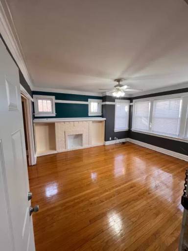 Main picture of 1541 S 60th Ct