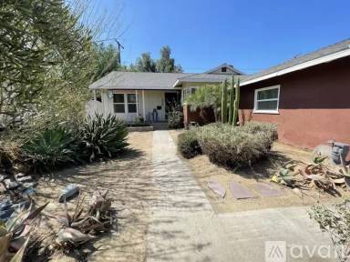 Main picture of 1846 E Almond Dr