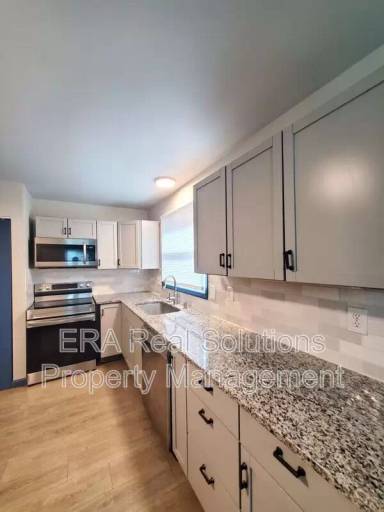 Main picture of 1038 E 14th Ave