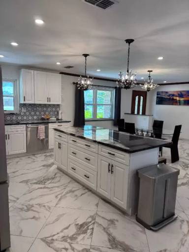 Main picture of 509 Pearsons Path