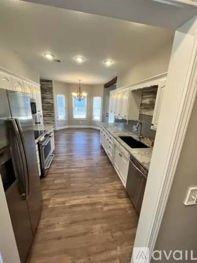 Main picture of 3908 SW Cherry Rd