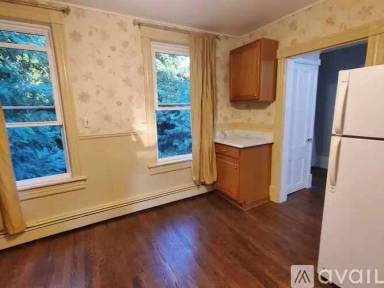 Main picture of 54 W Chester St