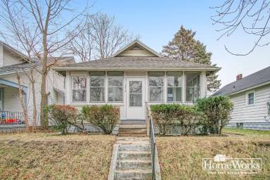Main picture of 1214 N Adams St