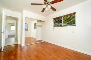 Main picture of 37 Cypress Ave