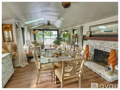 Main picture of 520 Bellevue Ave