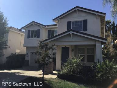 Main picture of 400 Barnhart Cir