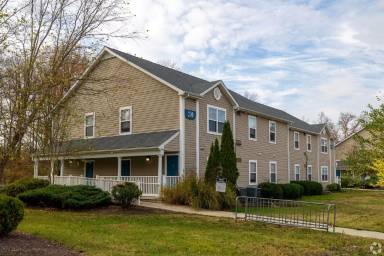 Main picture of 101 Seachase Ln
