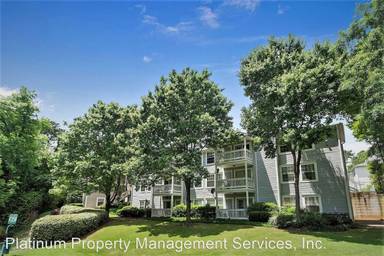 Main picture of 1371 Keys Crossing Dr NE