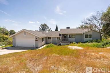 Main picture of 43596 Cedar Grove Ct