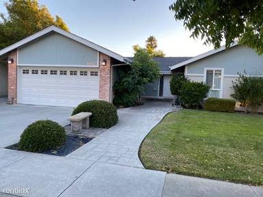 Main picture of 10671 S Blaney Ave