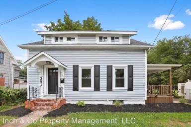 Main picture of 281 W Main St