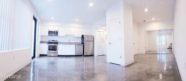 Main picture of 3953 1st Ave