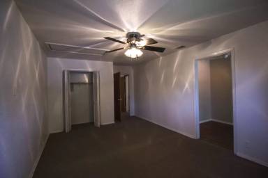 Main picture of 1004 Crescent St