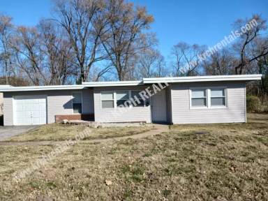 Main picture of 21 Saint Celeste Dr