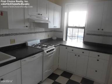 Main picture of 15 Governors Ave