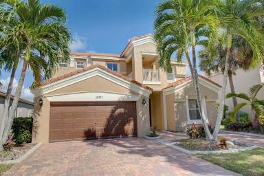 Main picture of 15711 SW 53rd Ct