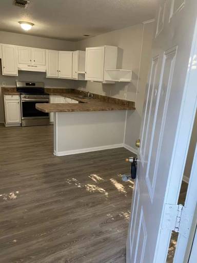 Main picture of 214 San Vincente St