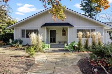 Main picture of 674 Jaquelyn St