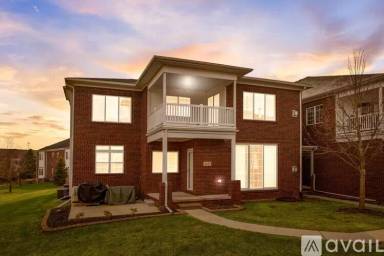 Main picture of 6825 Boulder Pointe Dr