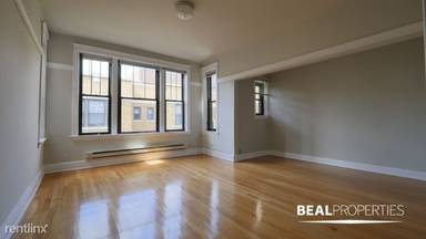 Main picture of 719-27 W Barry Ave