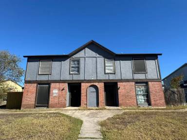 Main picture of 4503 Hunt Cir