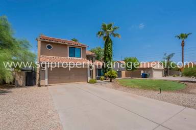 Main picture of 5544 E Paradise Ln