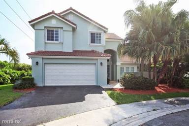 Main picture of 1022 San Luis Rey
