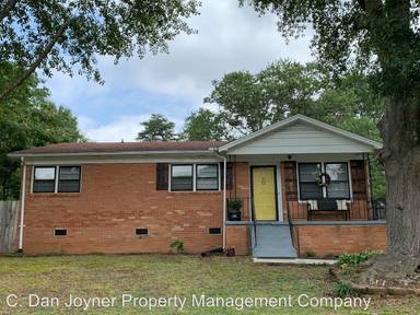 Main picture of 106 Middleton Ln