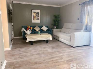 Main picture of 8216 Admiralty Ln