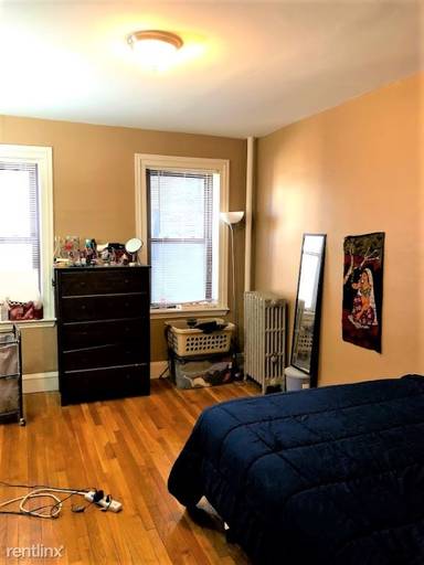 Main picture of 1666 Commonwealth Ave