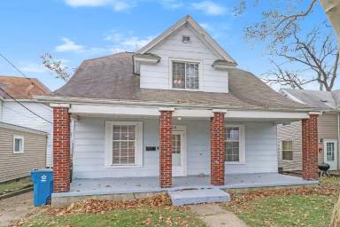 Main picture of 208 S Hill St