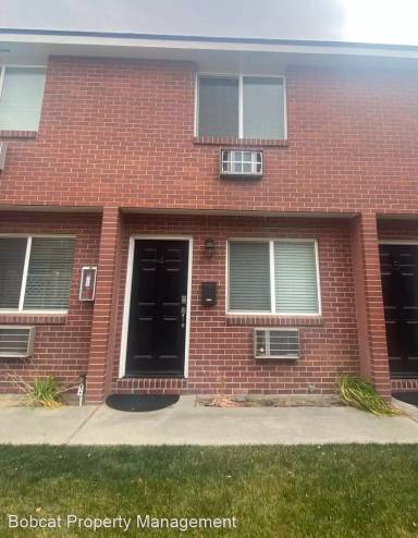 Main picture of 2590 N Carson St