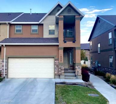 Main picture of 1622 N Catagena Pkwy