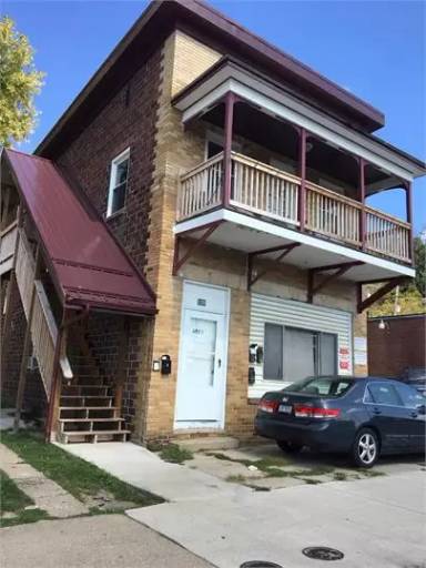 Main picture of 126 W Union St