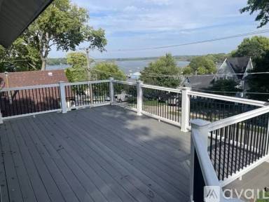 Main picture of 172 Forest Ave
