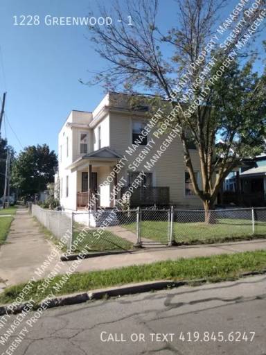 Main picture of 1226 Greenwood Ave