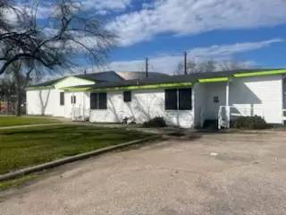 Main picture of 1216 W 9th St