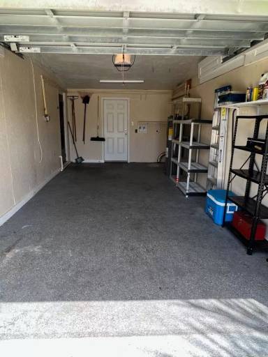 Main picture of 127 Revere St NW