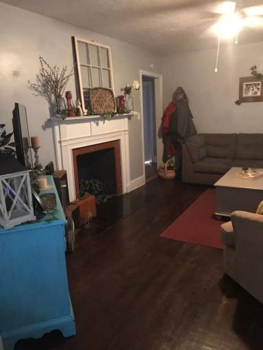 Main picture of 123 Hitt St