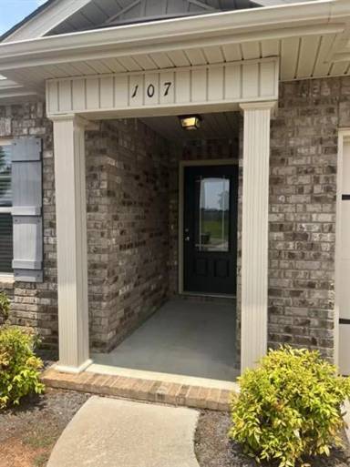 Main picture of 107 Natalie Jane Dr