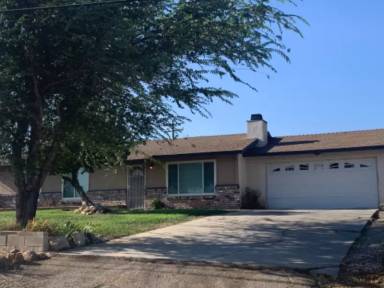 Main picture of 16570 Mesquite St