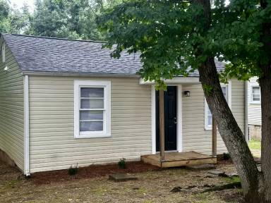 Main picture of 928 Dixie St